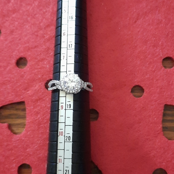 925 Sterling Silver Stamped Round Stone Rings $20 - Picture 3 of 6